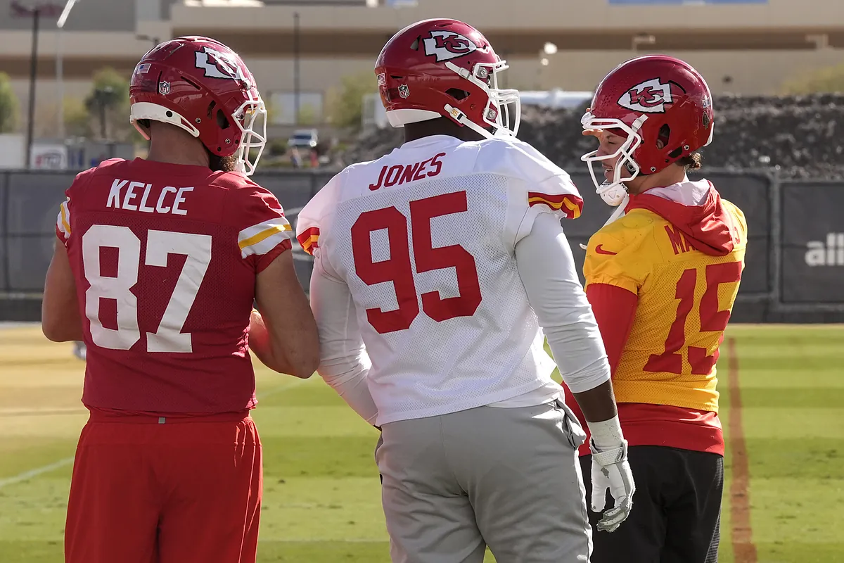 The Chiefs will need a sacrifice from Chris Jones after Patrick Mahomes took the first key step