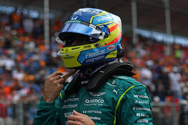 Alonso, en la parrilla.