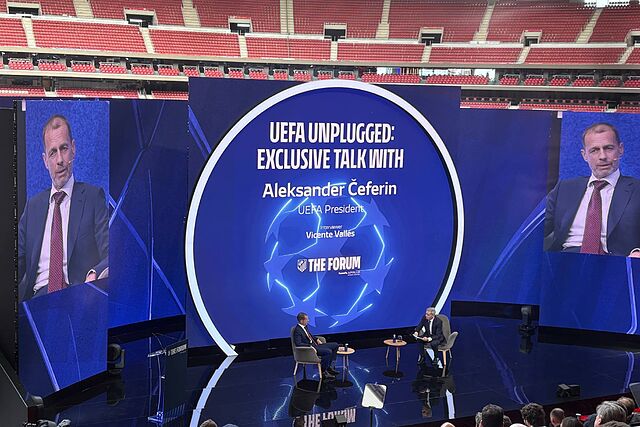 Aleksander Cefer�n, durante la entrevista en The Forum.