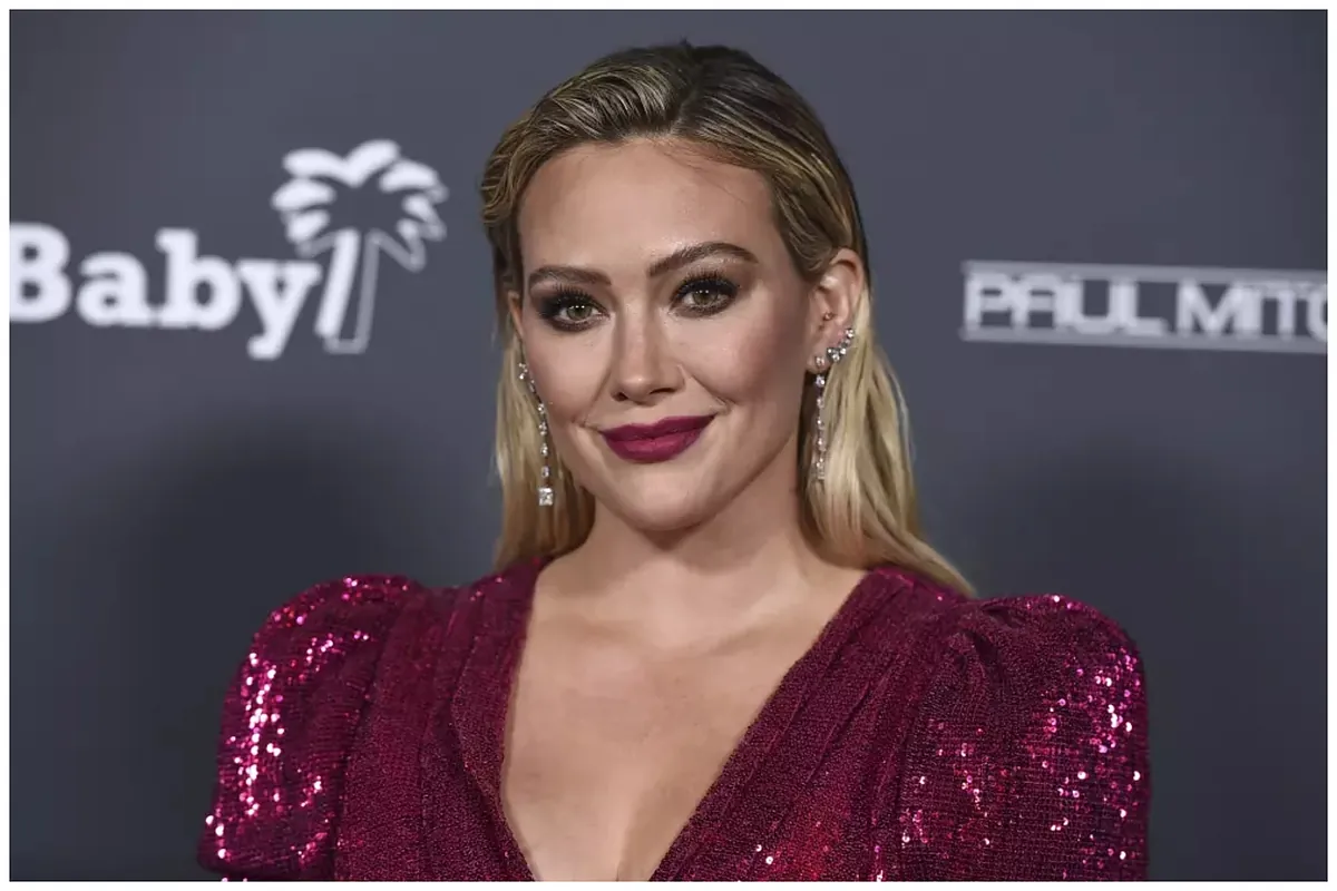 Hilary Duff Net Worth 2025: How much money does the 'Lizzie McGuire' star have?