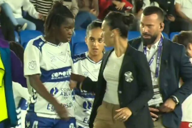 La �rbitra activ� el protocolo contra el racismo por un presunto insulto de Gio a Fatou