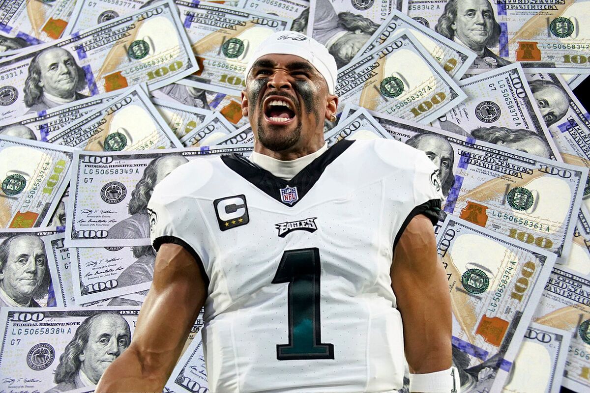 How Much Does Jalen Hurts Make A Year