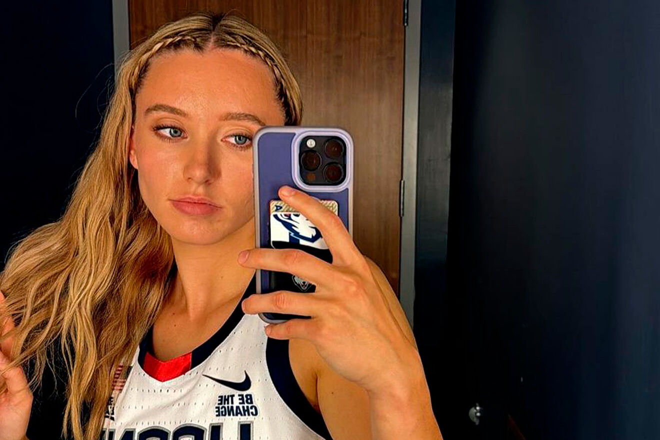 Paige Bueckers' hips don't lie as she steals the spotlight with a...