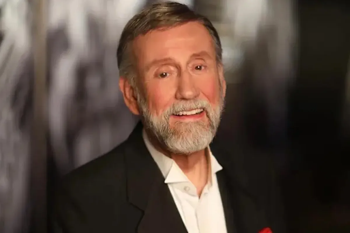 Prayers for Ray Stevens: Country Hall of Famer suffers broken neck in fall
