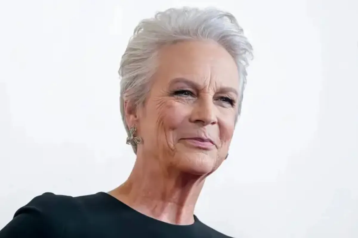 Jamie Lee Curtis on today's society: "You are despised for having a mind that contemplates contradictory thoughts"