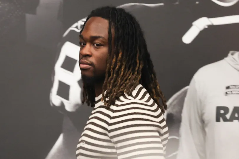 Raiders' Klint Kubiak makes move to jolt Ashton Jeanty's NFL career before Fernando Mendoza joins