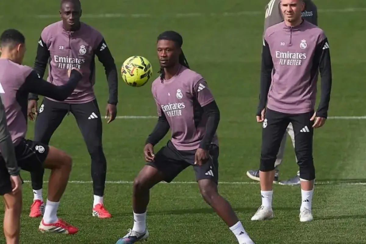 Arbeloa sows doubt in the dressing room with his message in Vigo: "Those who wanted to come..."