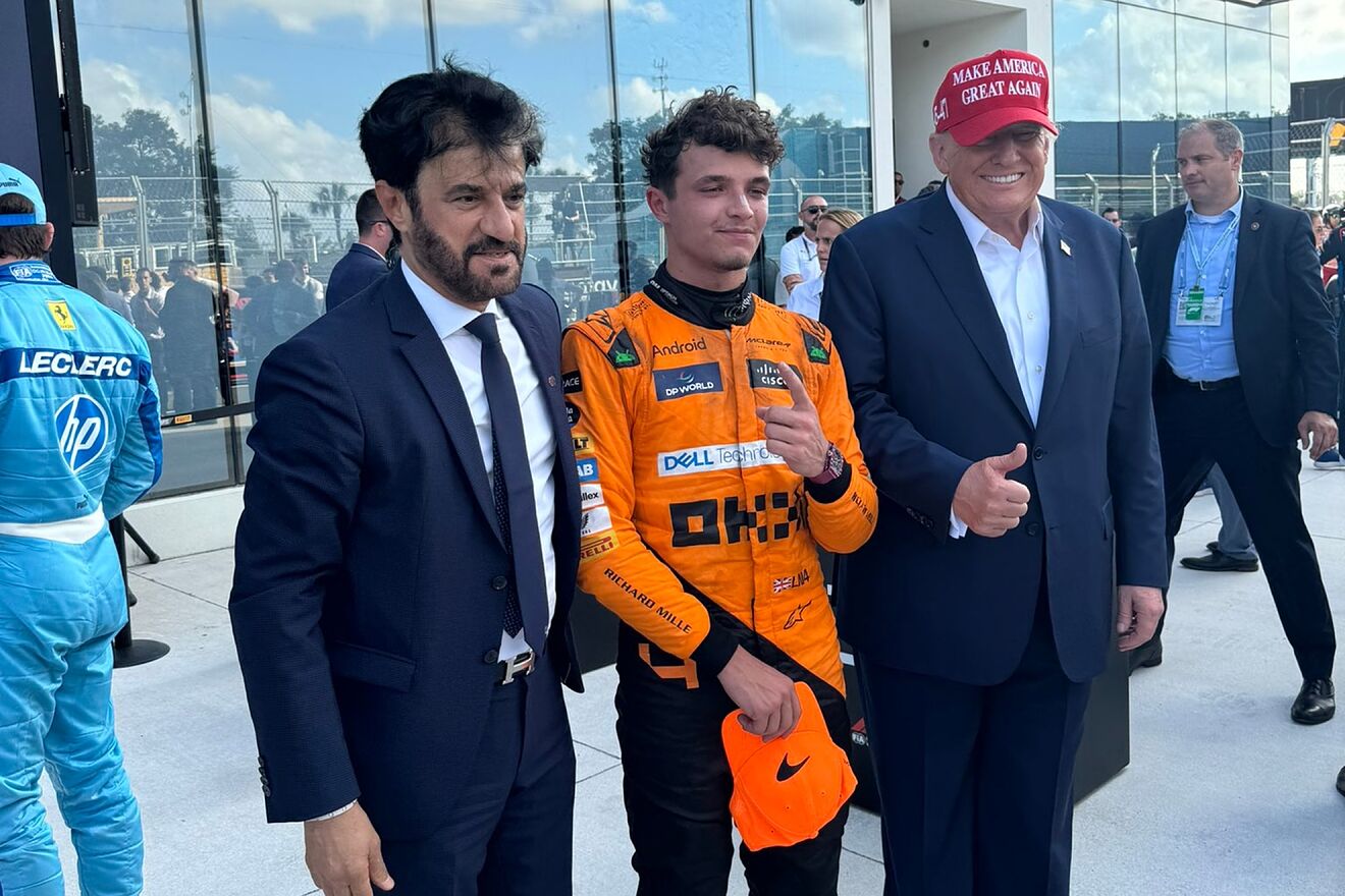 Trump congratulates Lando Norris, alongside the president of the FIA.