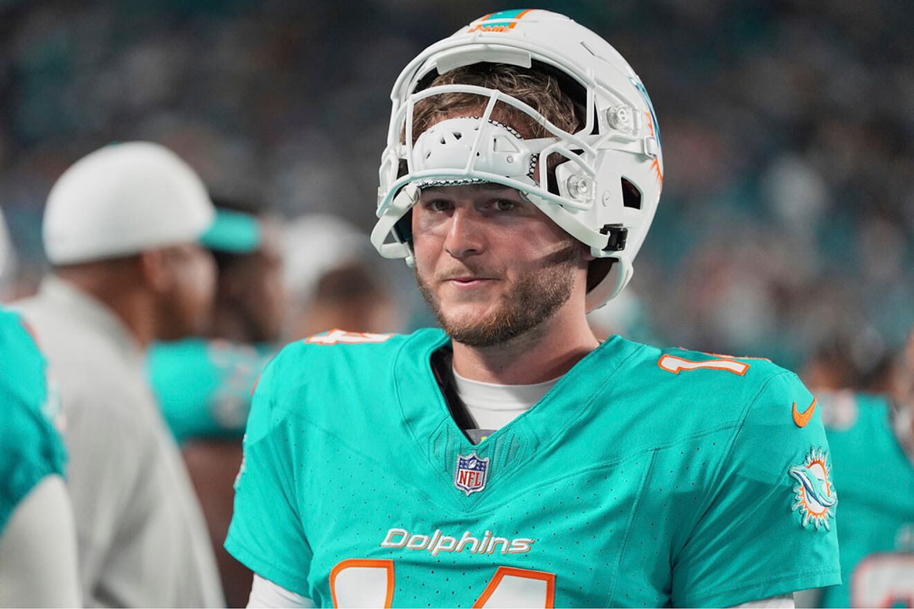 Miami Dolphins quarterback Quinn Ewers