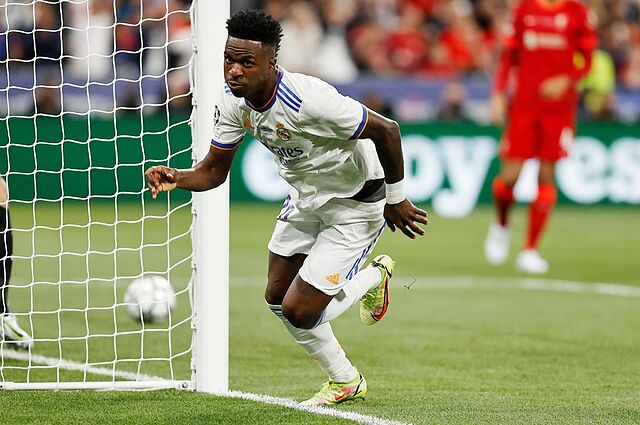 Vinicius inicia la celebraci�n tras su gol en la final de Champions de 2022