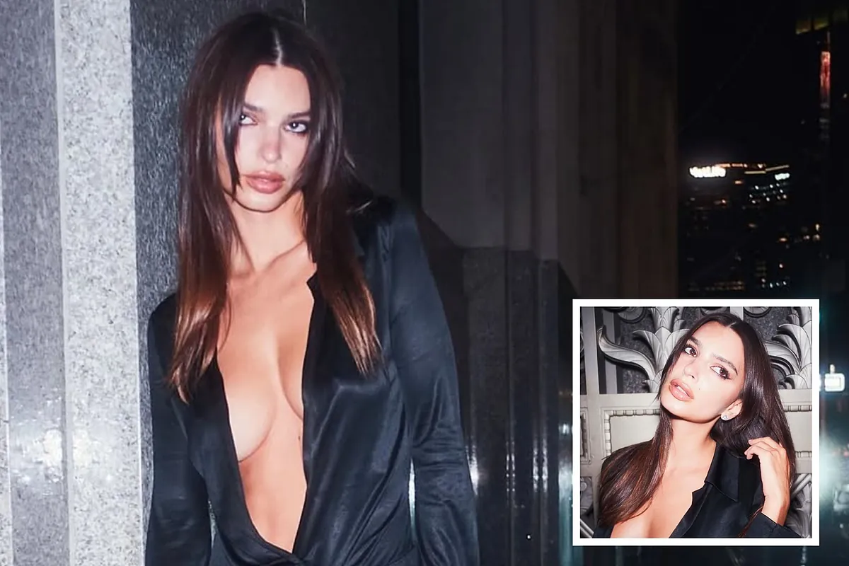 Emily Ratajkowski twerks in the middle of NYC grocery store