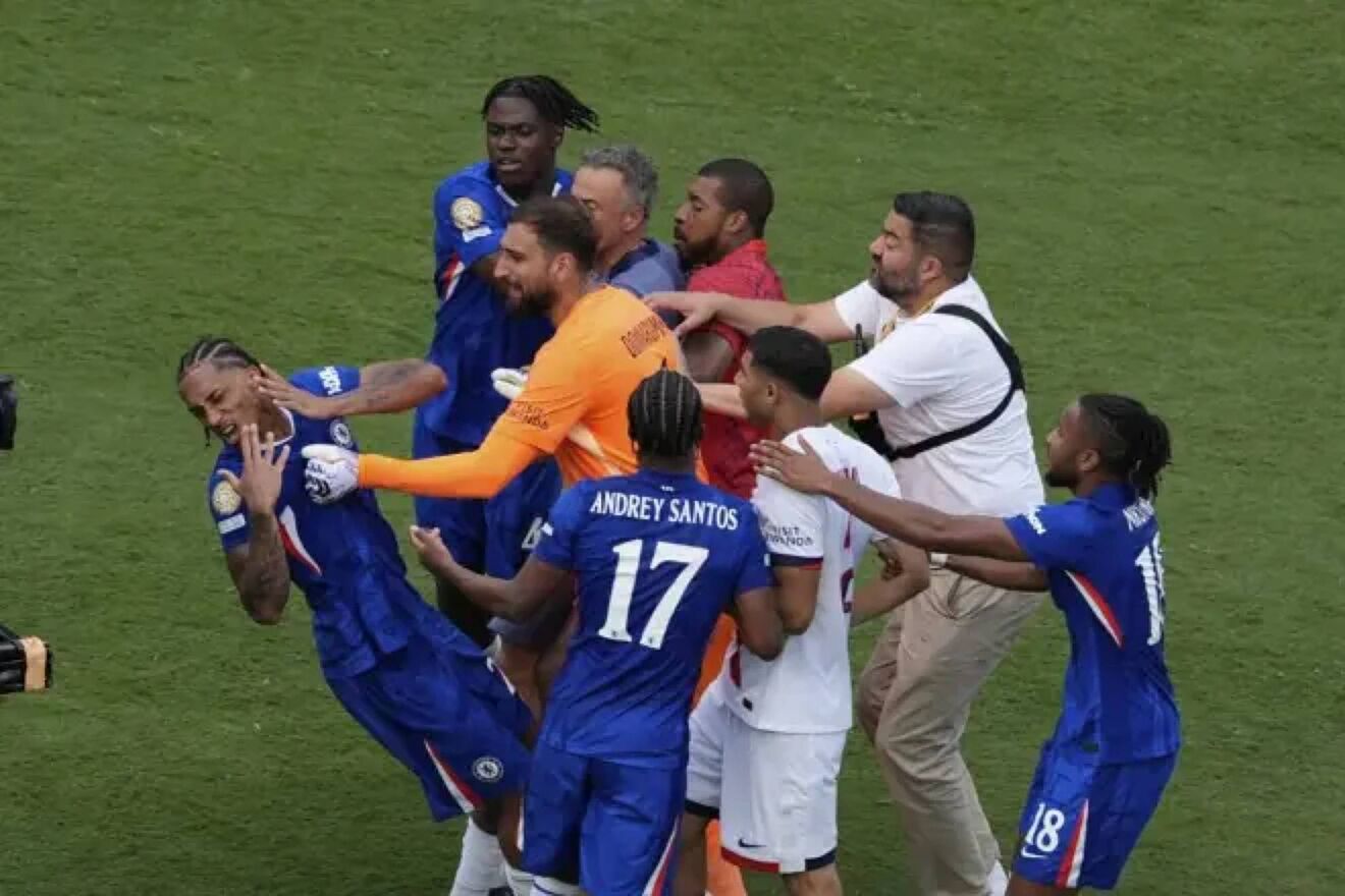 World Cup brawl: Luis Enrique slaps Joao Pedro