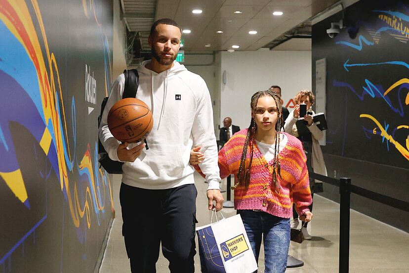 Riley Curry, the person behind her father Stephen's partnership with Under Armour | Marca