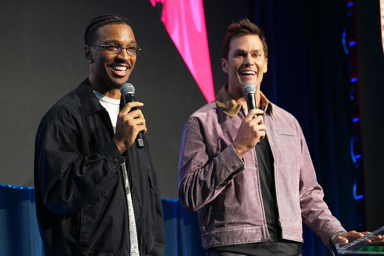 Brady's joke highlights Jayden Daniels' long road back for Commanders