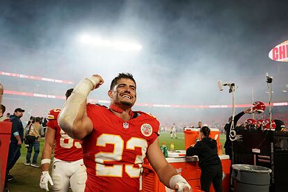 (min-width: 768px) 165px, 98px