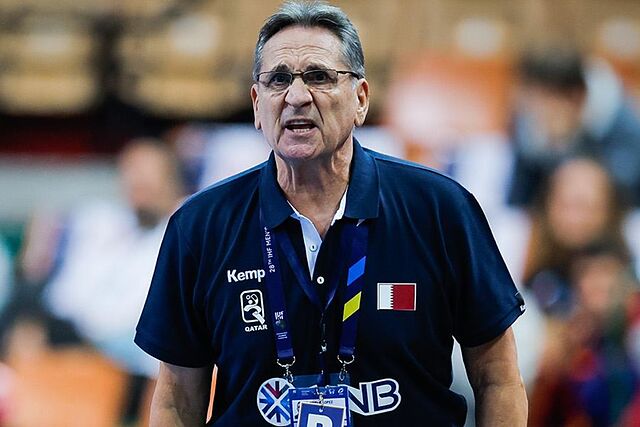 El t�cnico espa�ol, Valero Rivera, seleccionador de Catar.