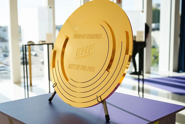 El trofeo del Europeo 2028.