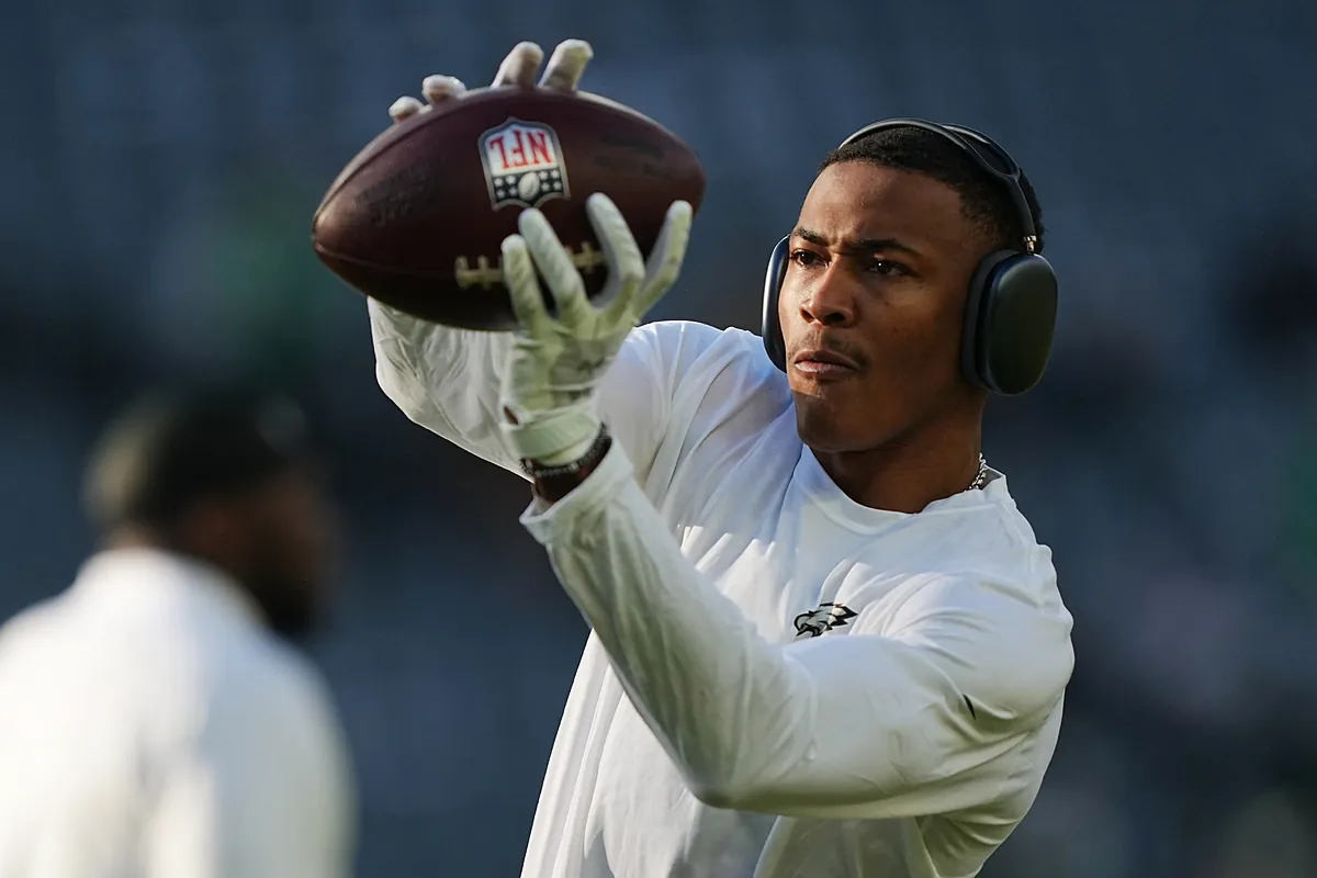 Philadelphia Eagles star DeVonta Smith celebrates wedding with Mya Danielle