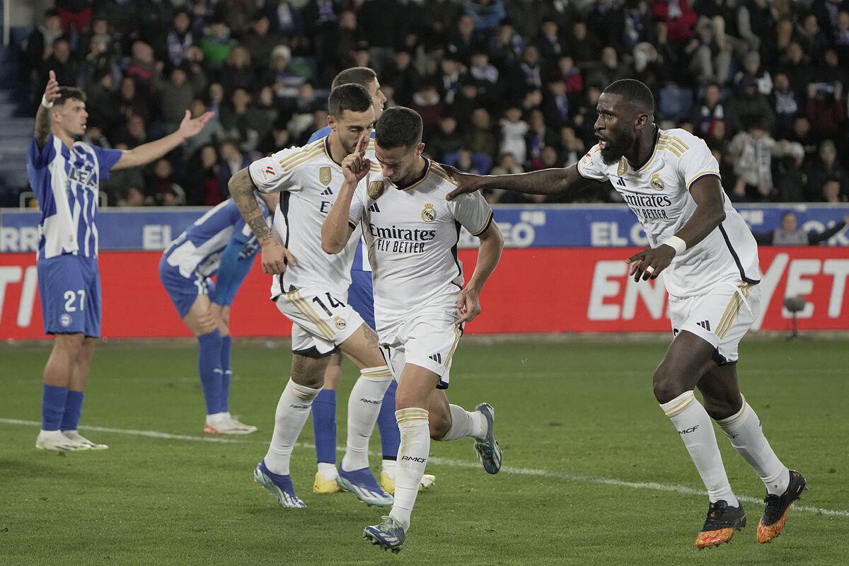 Alaves 0-1 Real Madrid: Lucas Vazquez the hero to send Real Madrid