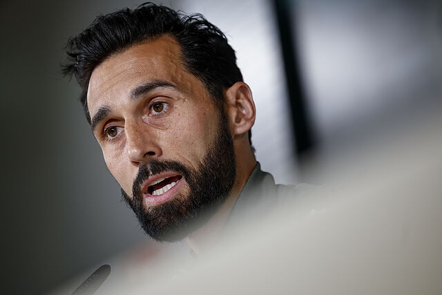 El entrenador del Real Madrid, �lvaro Arbeloa, da una rueda de prensa en la previa del Betis-Real Madrid.
