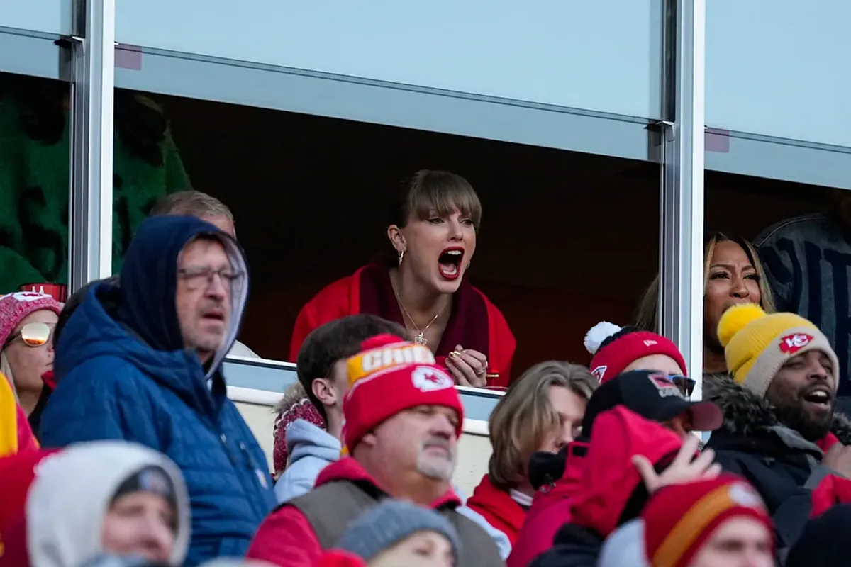 Taylor Swift protects her 'Swift Home' brand with a $40 million lawsuit against a company that applied to register it