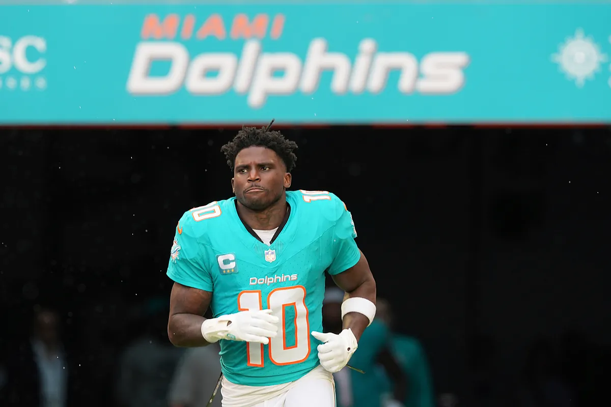 Tyreek Hill on the market: Could Patriots land the speedster after Dolphins cut?