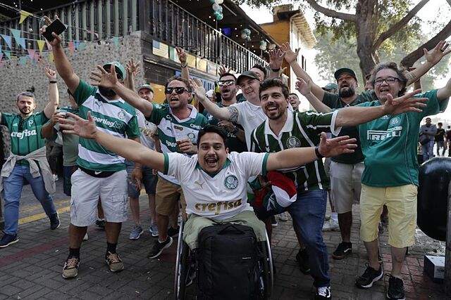 Los aficionados del Palmeiras en Lima.