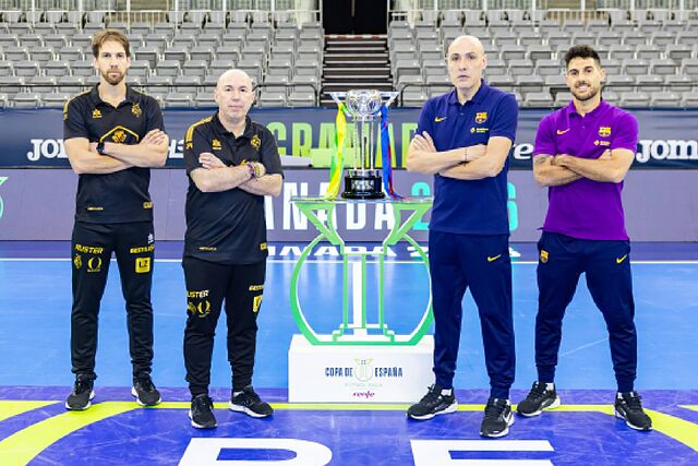 Posado de los capitanes de Ja�n Para�so Interior y F. C. Barcelona previo a la final: Alan Brandi, Dani Rodr�guez, Javi Rodr�guez y Adolfo