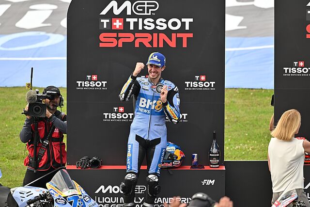 �lex M�rquez, en el podio del Sprint de Sachsenring.