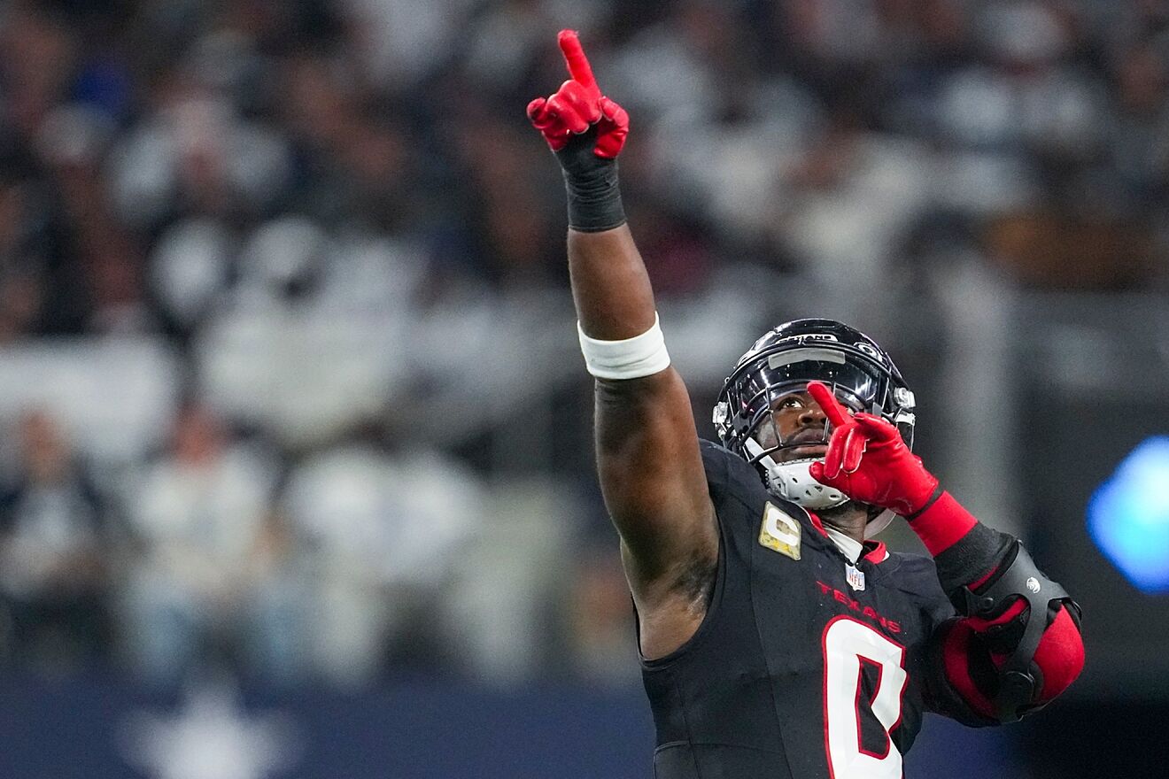 Texans Star Wears 'Free Palestine' Cleats, Ignites Firestorm Before...