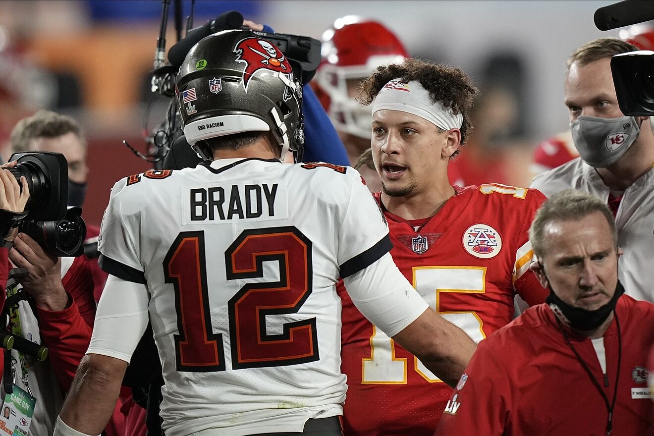 Tampa Bay Buccaneers quarterback Tom Brady, speaks with Kansas City...