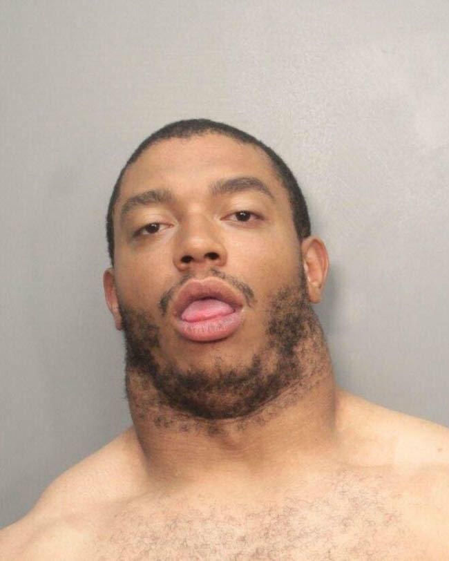 Ficha policial de Desmond Bryant tras su detenci�n
