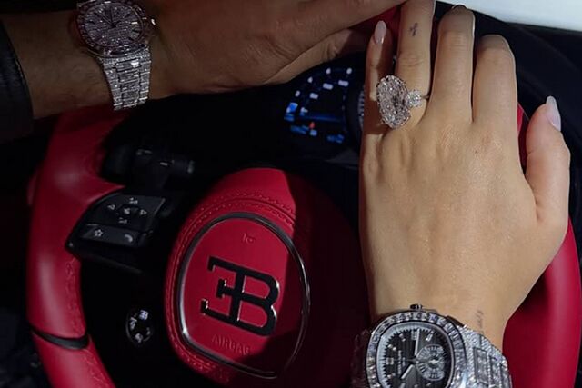 La foto de Cristiano Ronaldo y Georgina Rodr�guez valorada en m�s de 17,3 millones: "Cenita con amor"