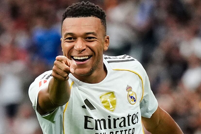 Mbapp&eacute; has a special admirer who wishes for him to win the 2026 Ballon d'Or  | Marca