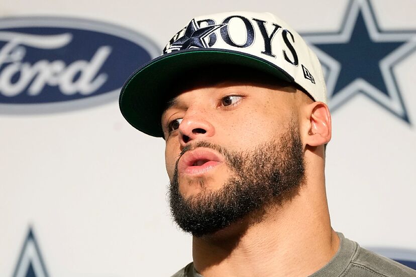 Dak Prescott accused of not deserving the money he earns: suggest giving it to another QB who's asking for a raise | Marca