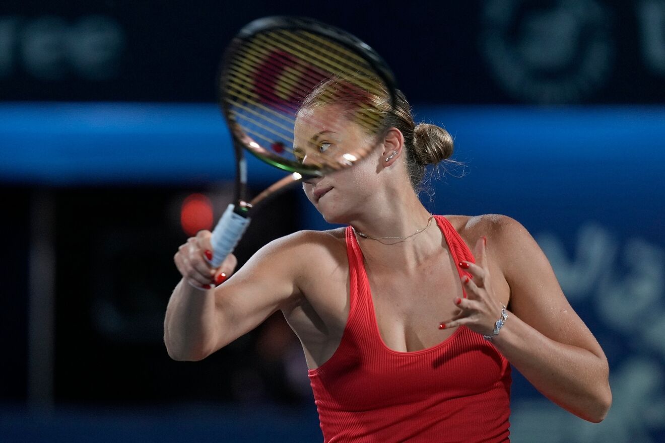 Marta Kostyuk refuses to shake hands with Varvara Gracheva after...