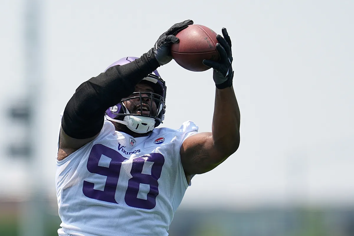 Vikings' poor investment could be key for Green Bay: Will Minnesota release Javon Hargrave?