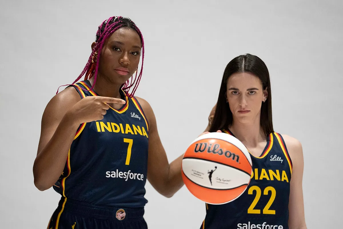 Indiana Fever stars Caitlin Clark and Aliyah Boston bring chemistry to Team USA