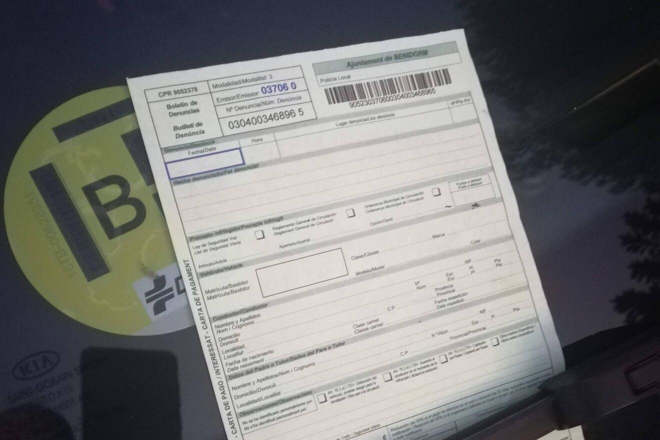 Multas falsas de aparcamiento: así puedes detectar este nuevo fraude ...