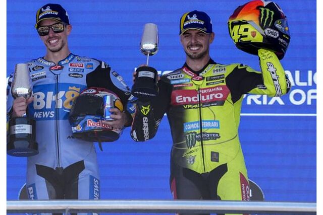 �lex M�rquez y Di Giannantonio, en el podio de Jerez.
