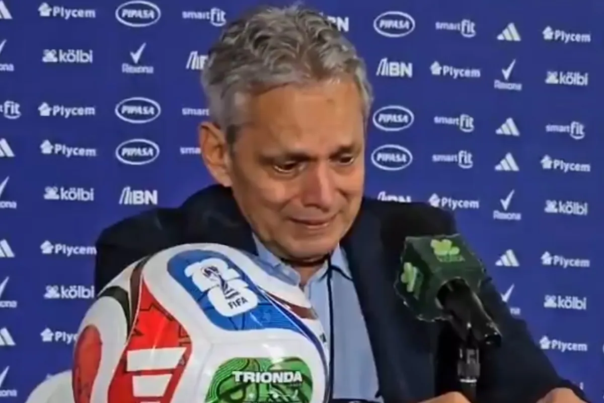 Reinaldo Rueda llora la eliminación de Honduras del Mundial 2026 en emotiva conferencia
