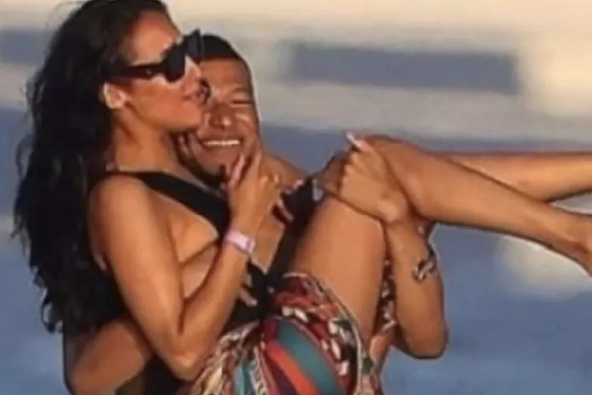 Kylian Mbappe in possible relationship with famous trans model | Marca