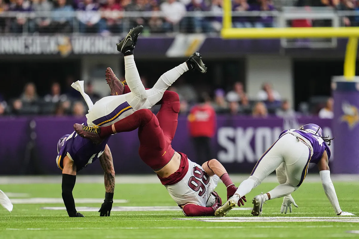 Zach Ertz Injury Update: Here's why Dr. Jesse Morse fears potential career-ending scenario for the Commanders' TE