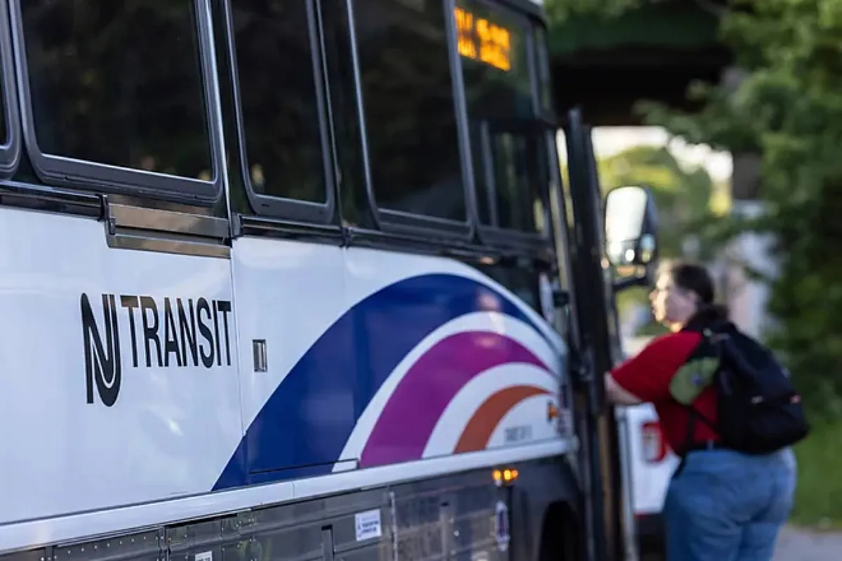 Free public transport in New York 2026: Mamdani sets dates for pilot