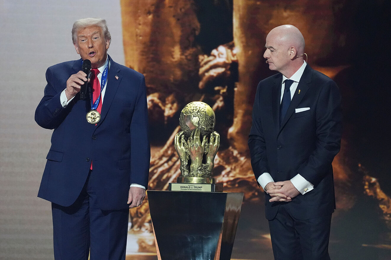 Donald Trump and Gianni Infantino