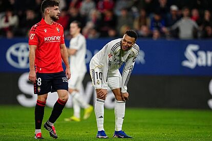 (min-width: 768px) 165px, 98px