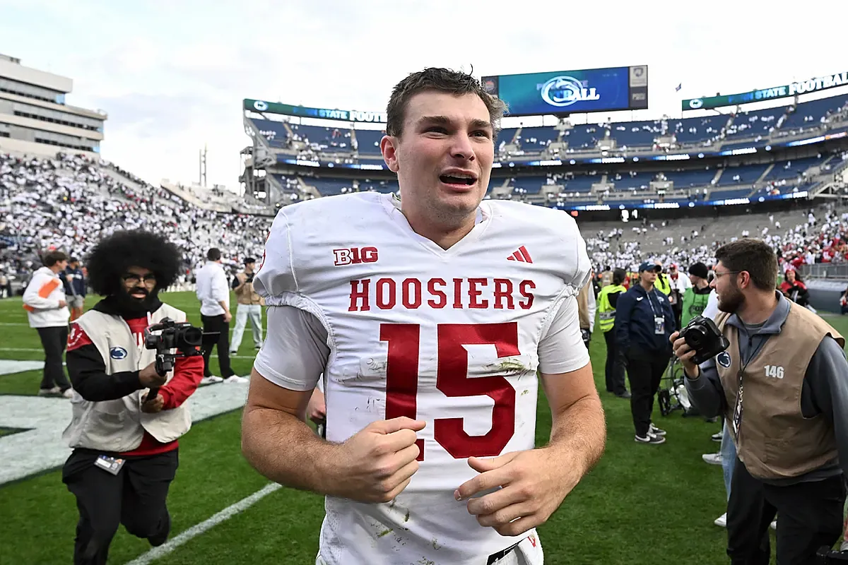 Bill Belichick faces an unexpected challenge as Fernando Mendoza shakes up QB race