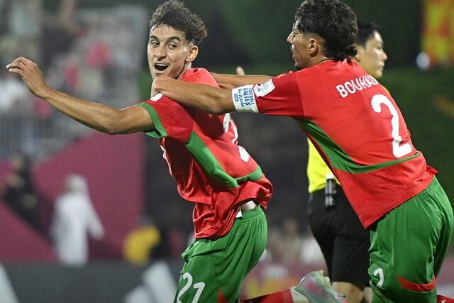 Bouhaddi celebra un gol de Eddaoudi.