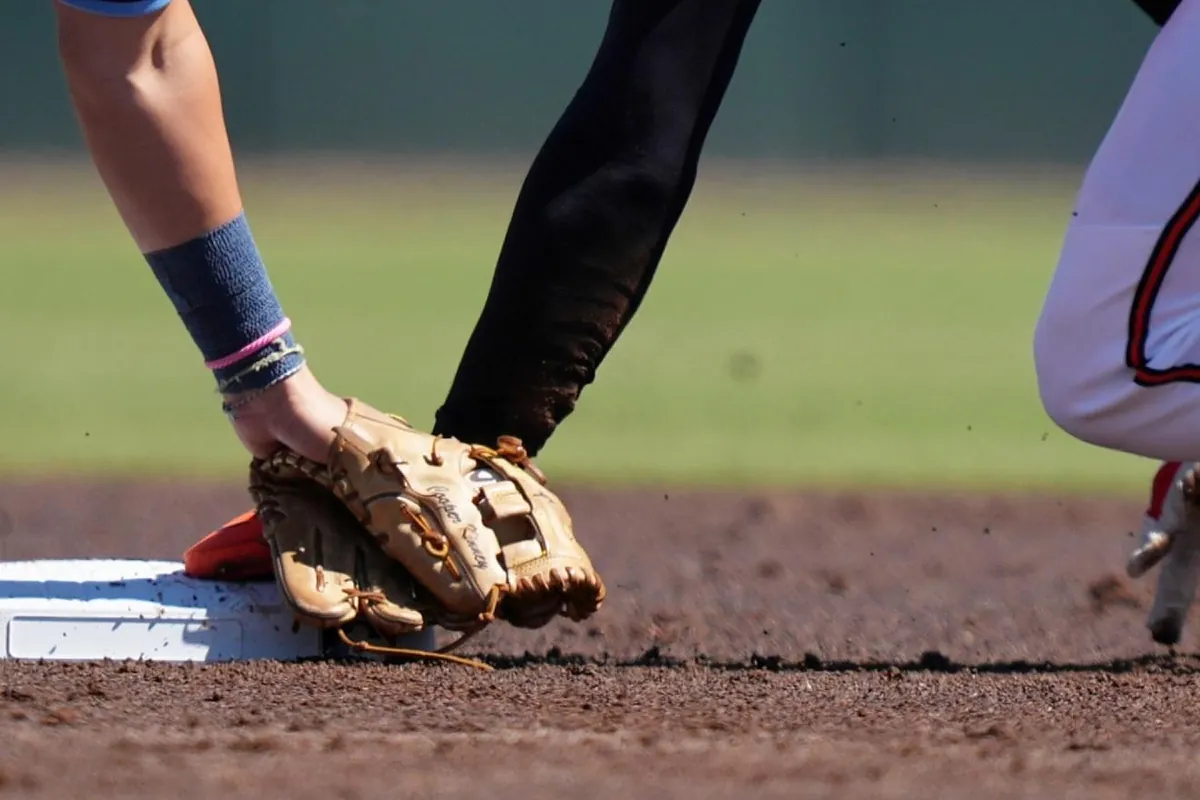 Cuba denounces that the US denied visas to eight of its delegates to the World Baseball Classic