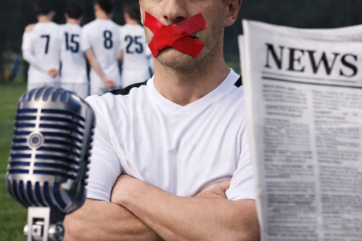 A journalist reports that a soccer player tried to bribe him not to publish a story